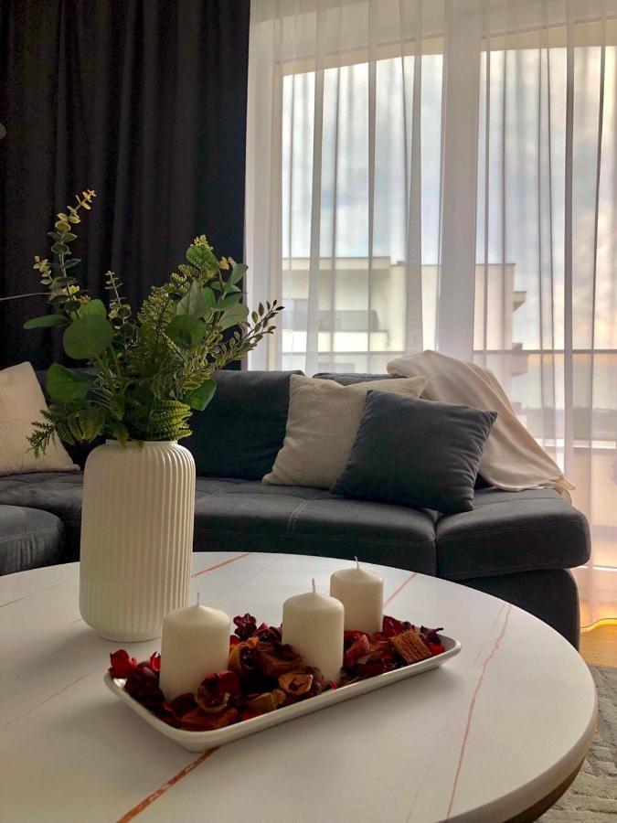 Apartament Airport Okecie Premium *