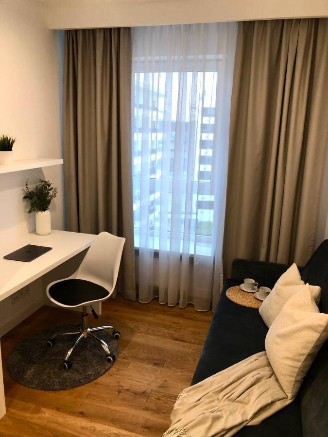 Apartament Airport Okecie Premium *